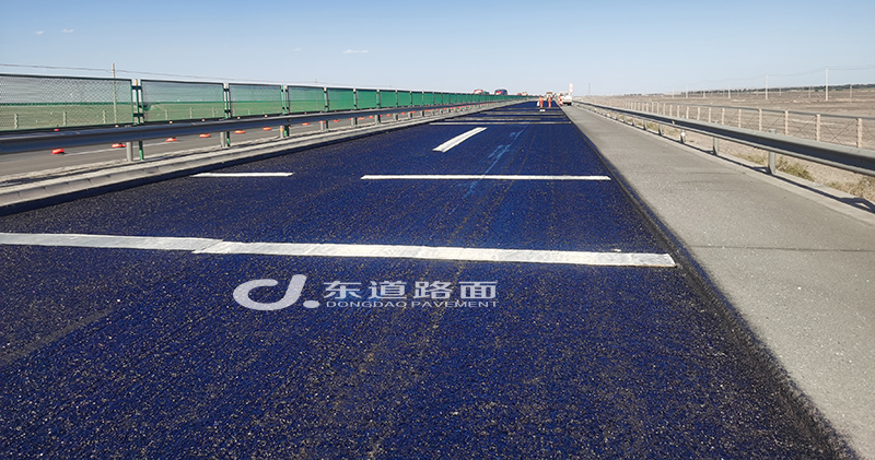 G30�q�霍高速公路嘉安段路面��L���? /></div></li>
 
	<li><div   id=